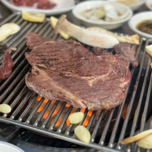 전봇대집 사진