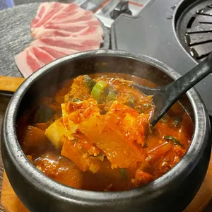 고기연 사진