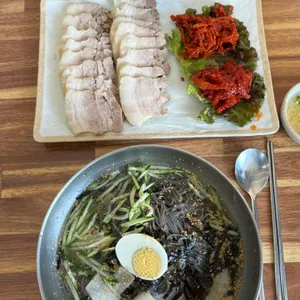 기와메밀막국수 사진