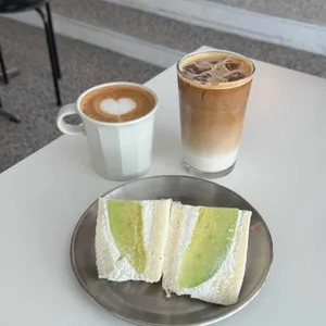 함니 사진