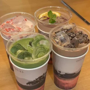 두낫디스터브 베이커스 사진