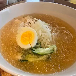 이송옥 사진