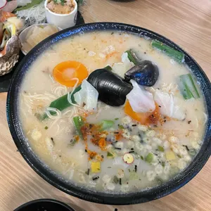 하나스 사진