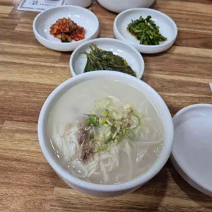 본가 안동국시 사진