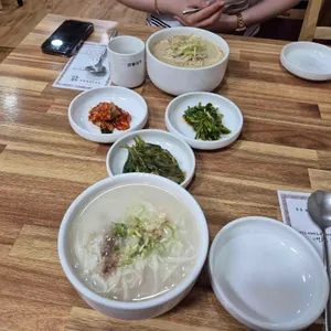 본가 안동국시 사진