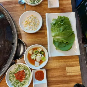 왕뚜껑영순이삼겹살 사진