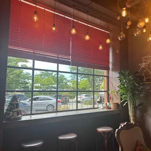 카페 창고로 리뷰 사진