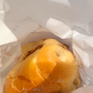 자연도 소금빵 in 연남 사진 1