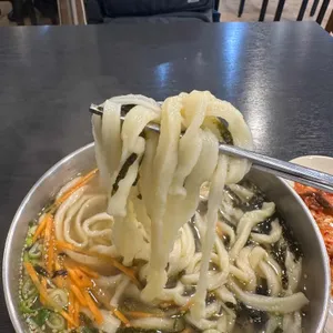 총각손칼국수 사진