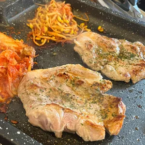 백돈가 사진