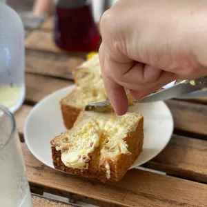 위이 사진