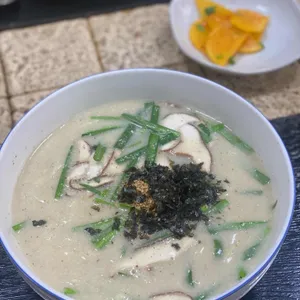 부산 손칼국수 사진