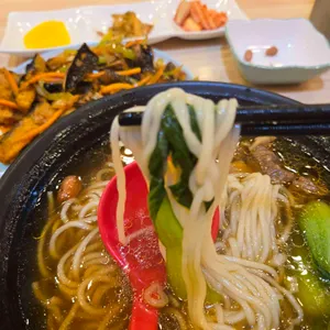 158특색우육면 사진