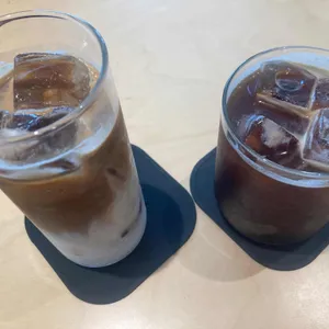 논 콤팩트 사진