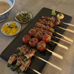 쿠시 사진