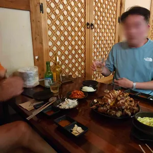 깐깐한족발 사진