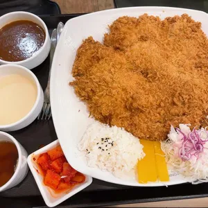 돈가스클럽 사진