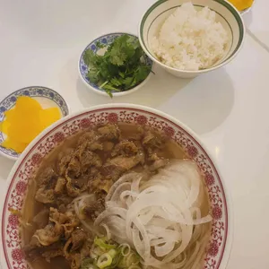 동남쌀국 사진
