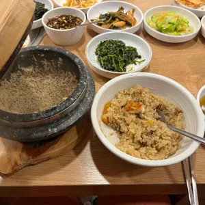 이향 사진