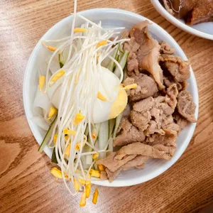 전주막국수숯불생고기 사진