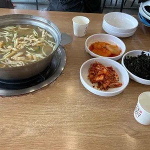 팔당원조칼제비칼국수 대표 사진