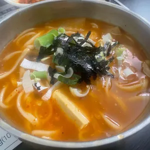 호두나무집 사진