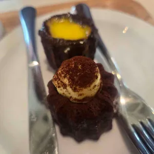 카페 결 사진