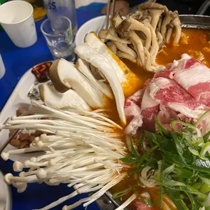 저수지 사진