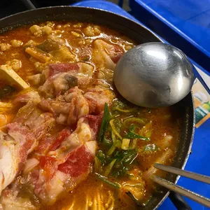 저수지 사진