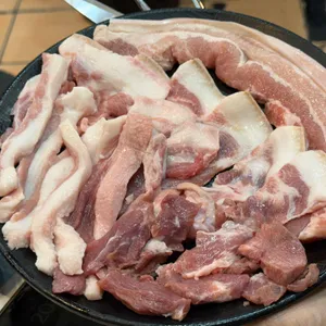 길서방 생 뒷고기 사진 1