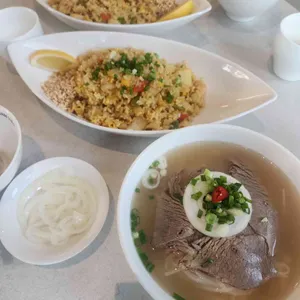 남월 사진