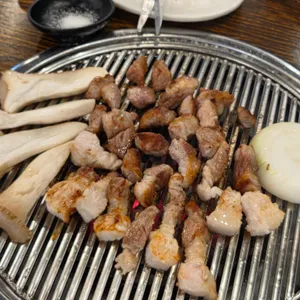 청년창업고깃집 사진