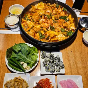 오투닭갈비&부대찌개 사진