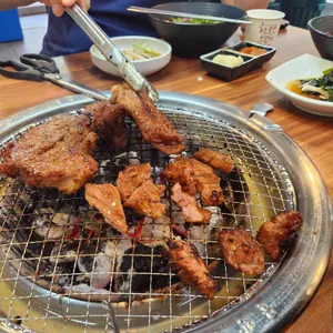 명품수제숯불갈비 사진