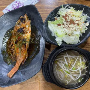 회한접시 사진