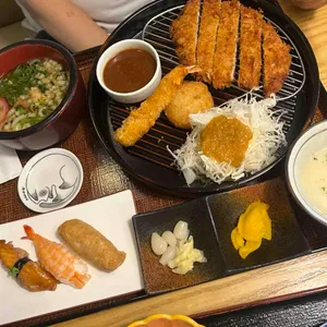 스시미르네 사진
