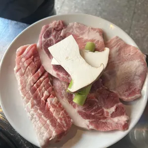 반지하 사진