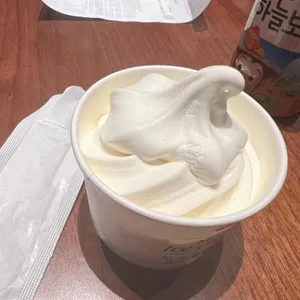 폴 바셋 사진