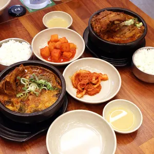 서부청기와감자탕 사진