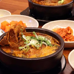 서부청기와감자탕 사진