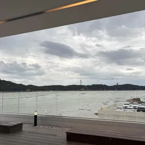 스타벅스 리뷰 사진