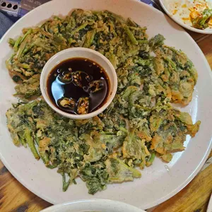 돌미나리집 사진