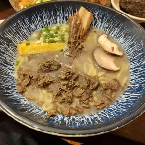 여미온 사진