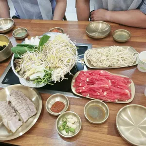 연산옥 샤브칼국수 사진