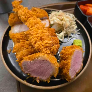 이오로 비스트로 사진
