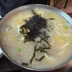 대머리칼국수 사진