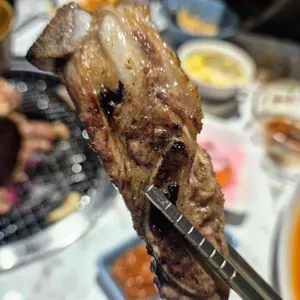 문삼이하이로우 사진