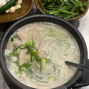 수변최고돼지국밥 대표 사진