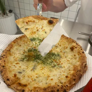온오프피자 사진