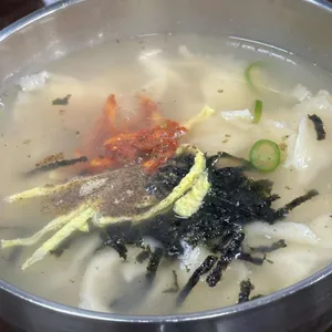 체부동잔치집 사진